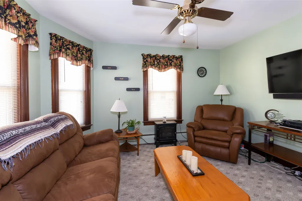 161 Boutwell Street Manchester NH 03102