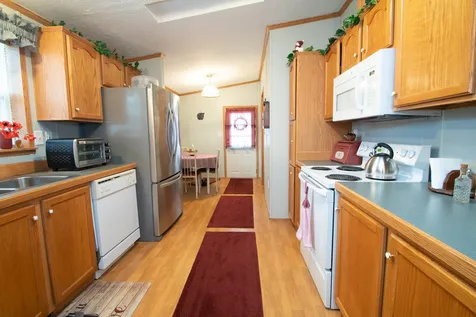 33 Shiloh Drive Rochester NH 03867