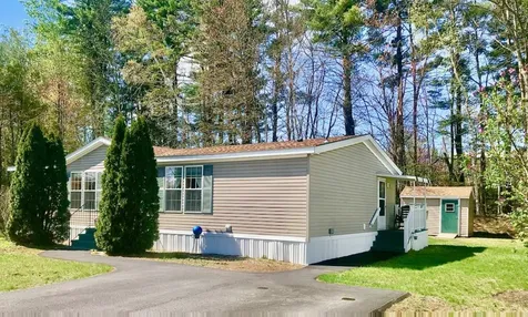 33 Shiloh Drive Rochester NH 03867