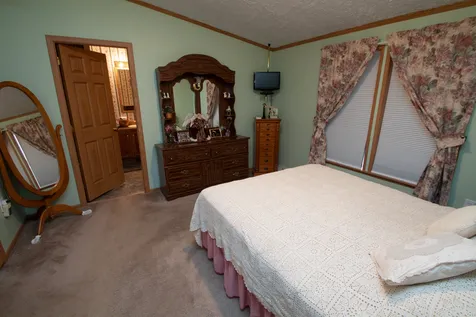 33 Shiloh Drive Rochester NH 03867