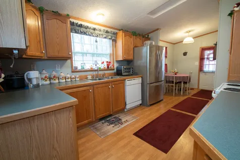 33 Shiloh Drive Rochester NH 03867