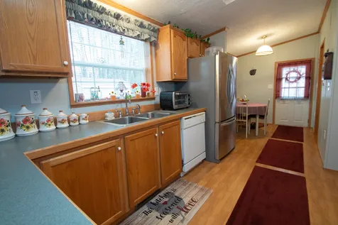 33 Shiloh Drive Rochester NH 03867