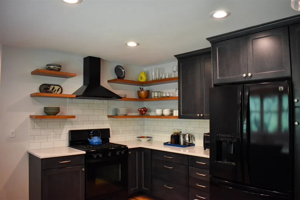 34 Tanglewood Drive South Burlington VT 05403