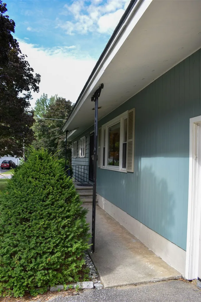 34 Tanglewood Drive South Burlington VT 05403