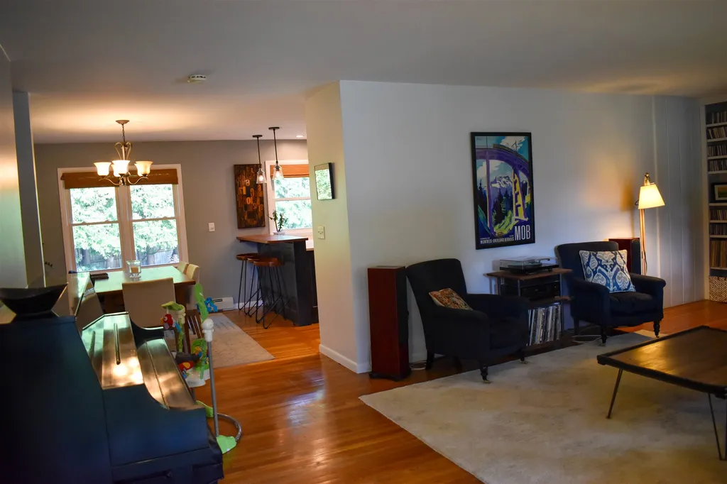 34 Tanglewood Drive South Burlington VT 05403