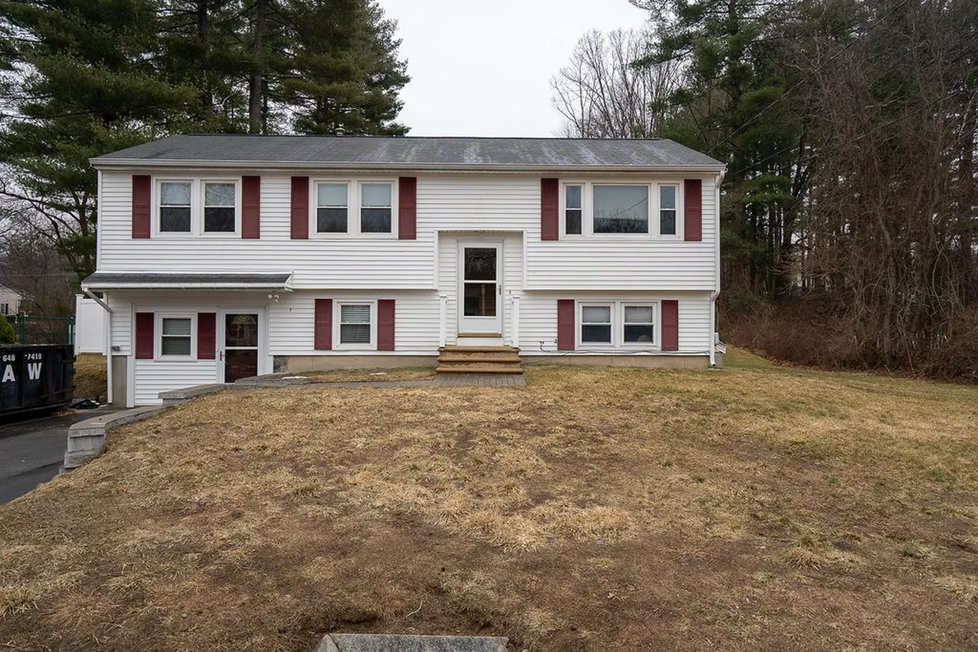 82 Nottingham Drive Nashua NH 03062