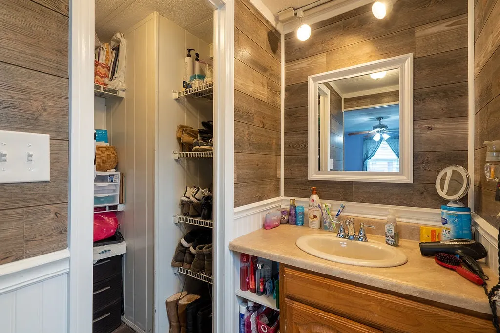 13 Briarwood Drive Merrimack NH 03054