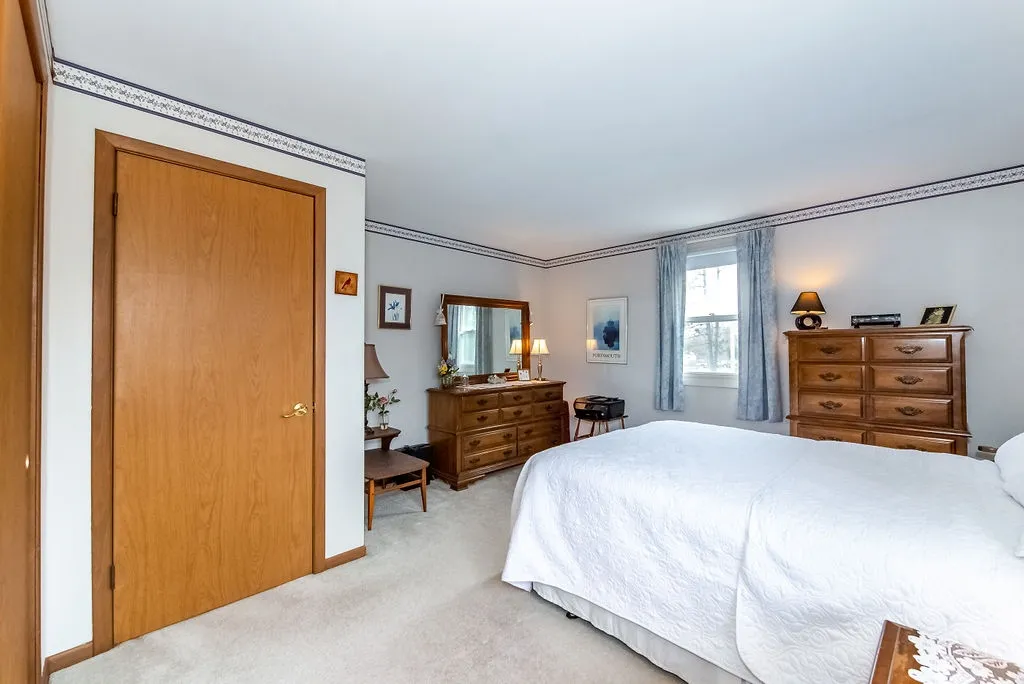 301 Bayside Road Greenland NH 03840