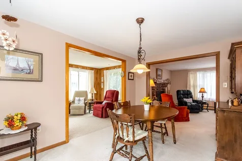 301 Bayside Road Greenland NH 03840