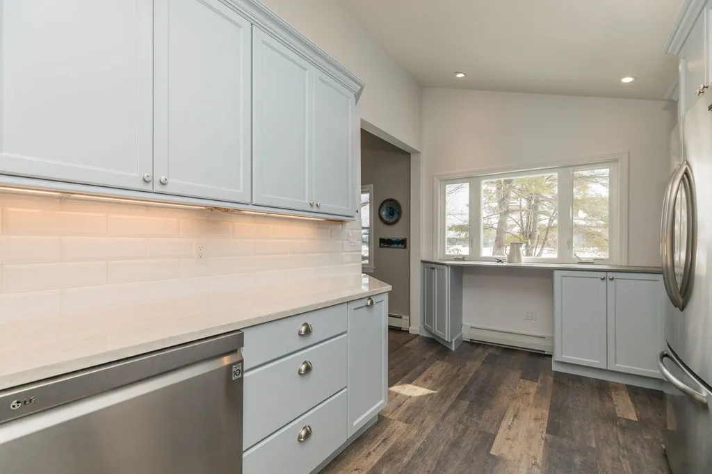 87 Coe Point Road Moultonborough NH 03254