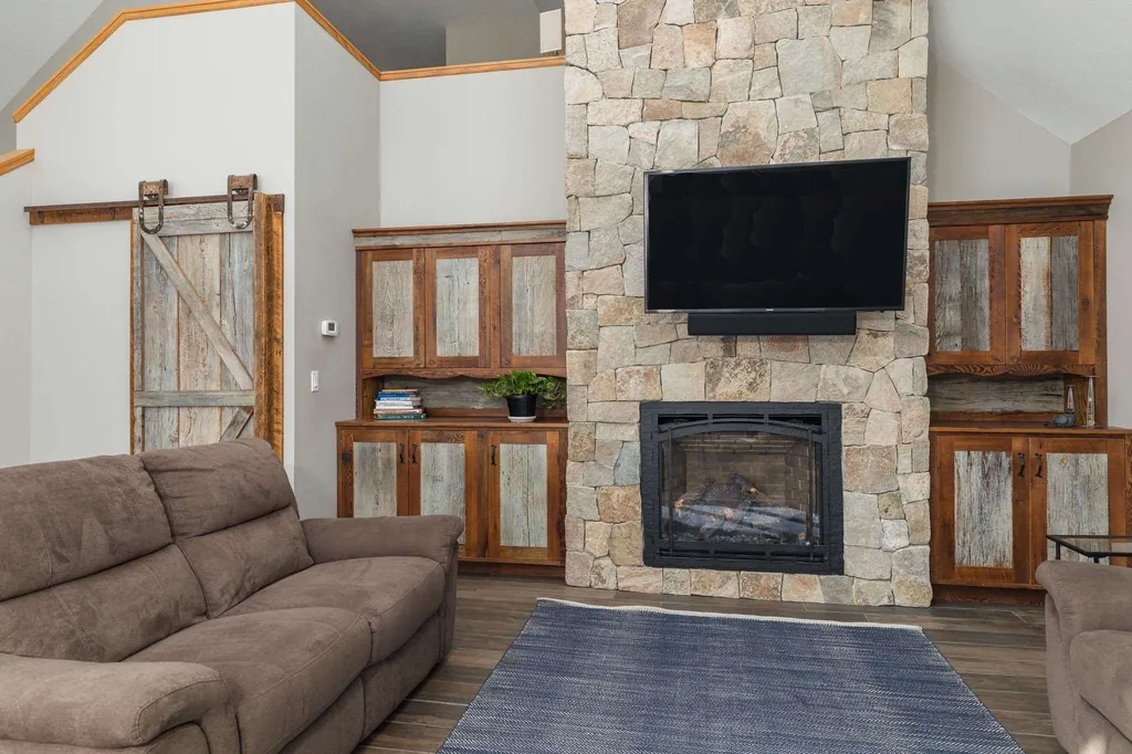 87 Coe Point Road Moultonborough NH 03254