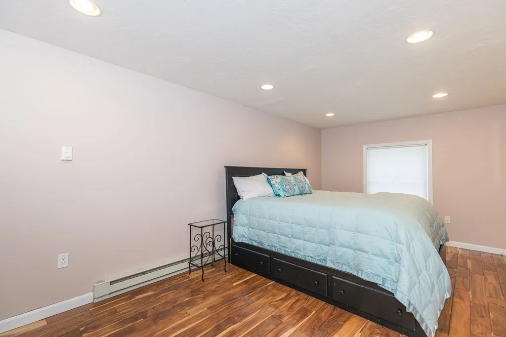 87 Coe Point Road Moultonborough NH 03254