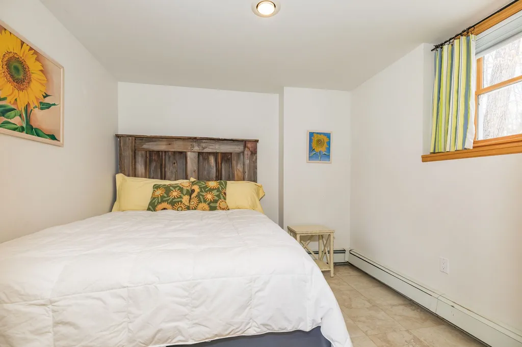 87 Coe Point Road Moultonborough NH 03254