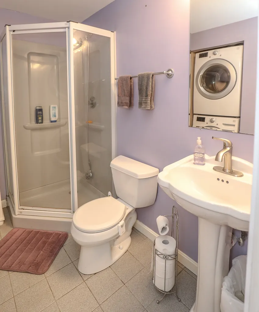 9 Ledgewood Drive Derry NH 03038