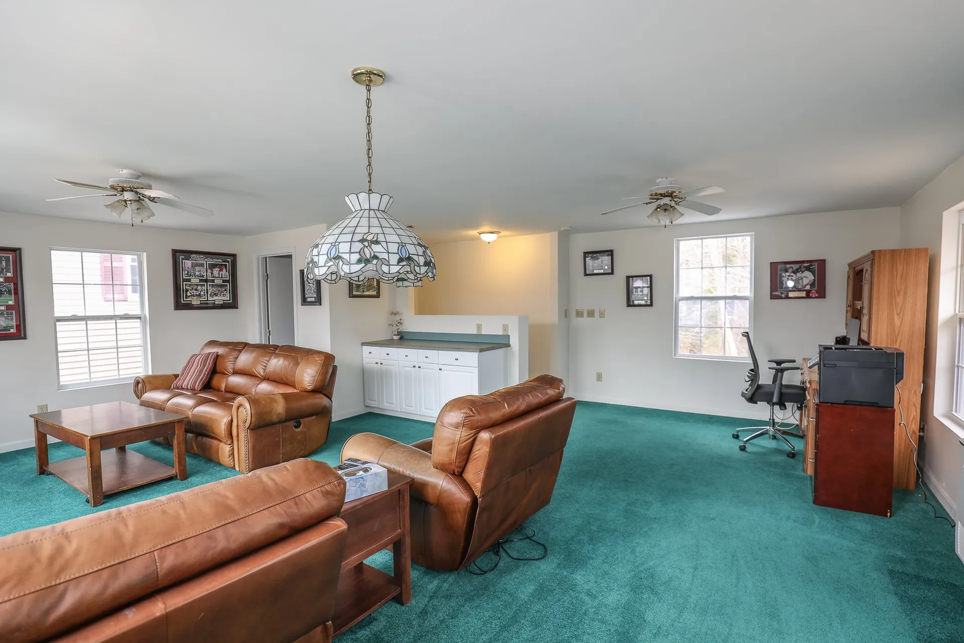 9 Ledgewood Drive Derry NH 03038