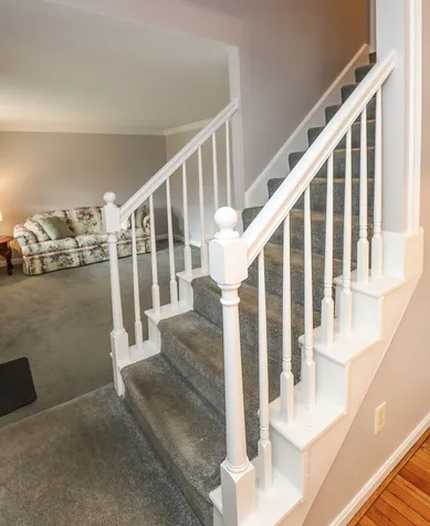 9 Ledgewood Drive Derry NH 03038