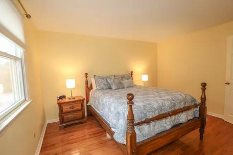 9 Ledgewood Drive Derry NH 03038