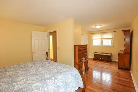 9 Ledgewood Drive Derry NH 03038