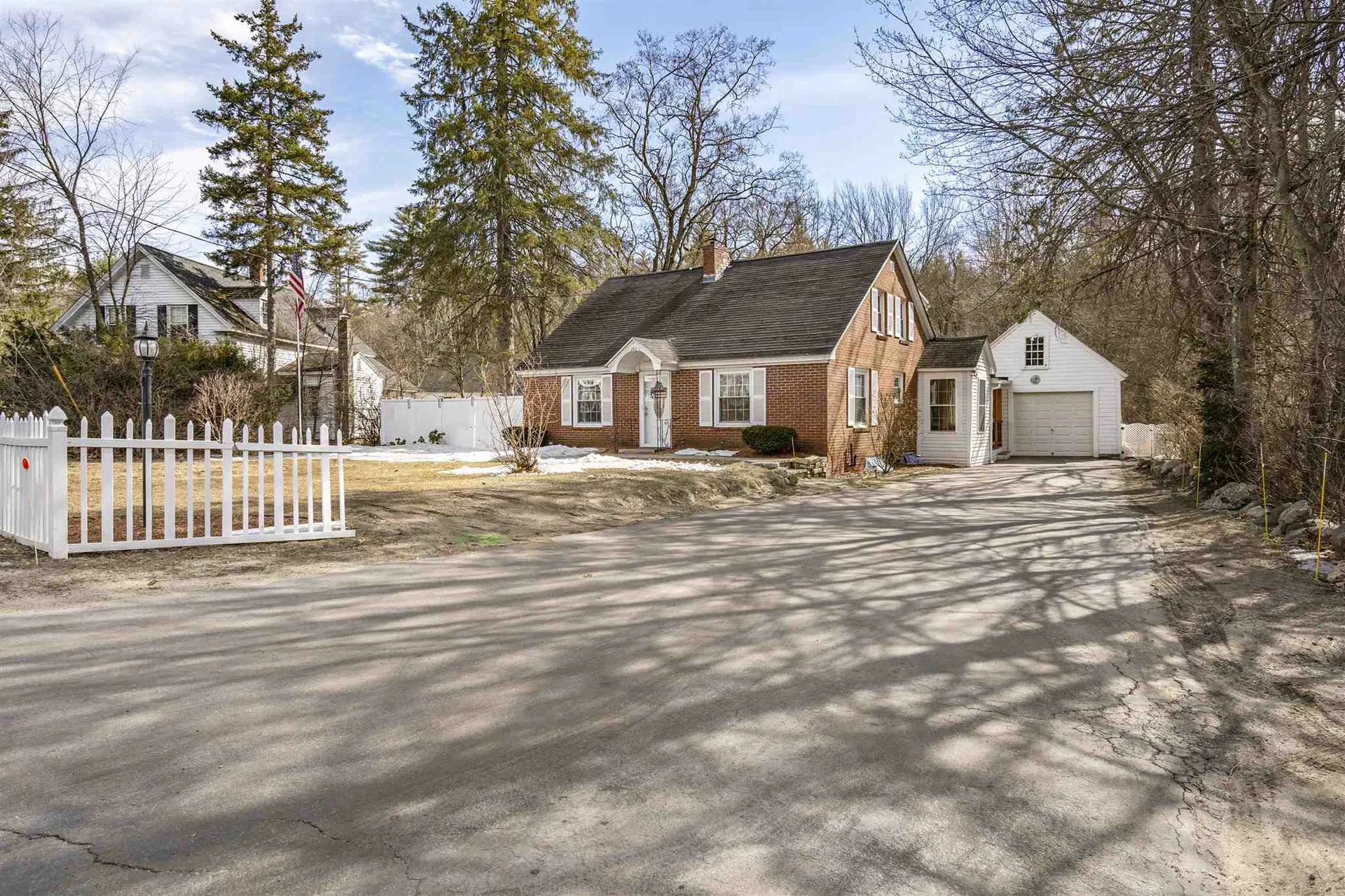 262 Mast Road Goffstown NH 03045