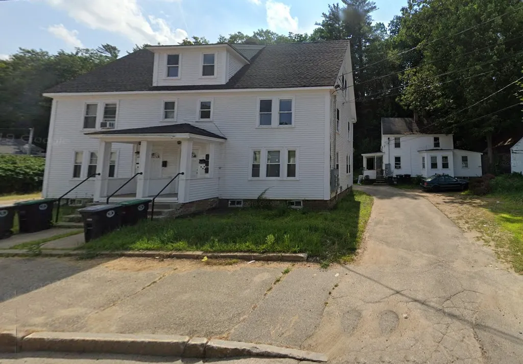96-98 West Bow Street Franklin NH 03235