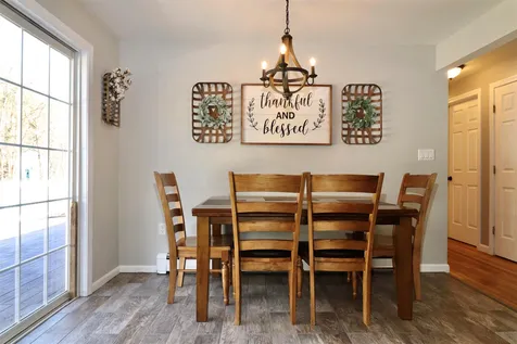 7 Maplewood Drive Londonderry NH 03053