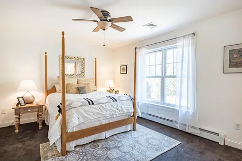 8 Parker Farm Lane Amherst NH 03031