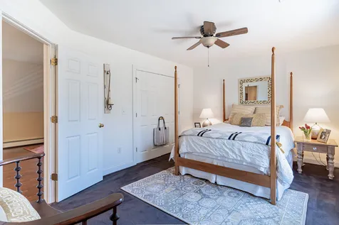 8 Parker Farm Lane Amherst NH 03031