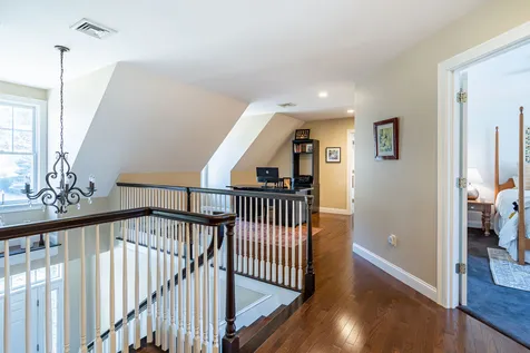 8 Parker Farm Lane Amherst NH 03031