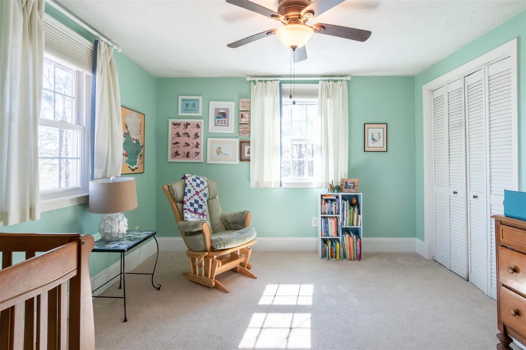 147 Ridgeview Road Weare NH 03281