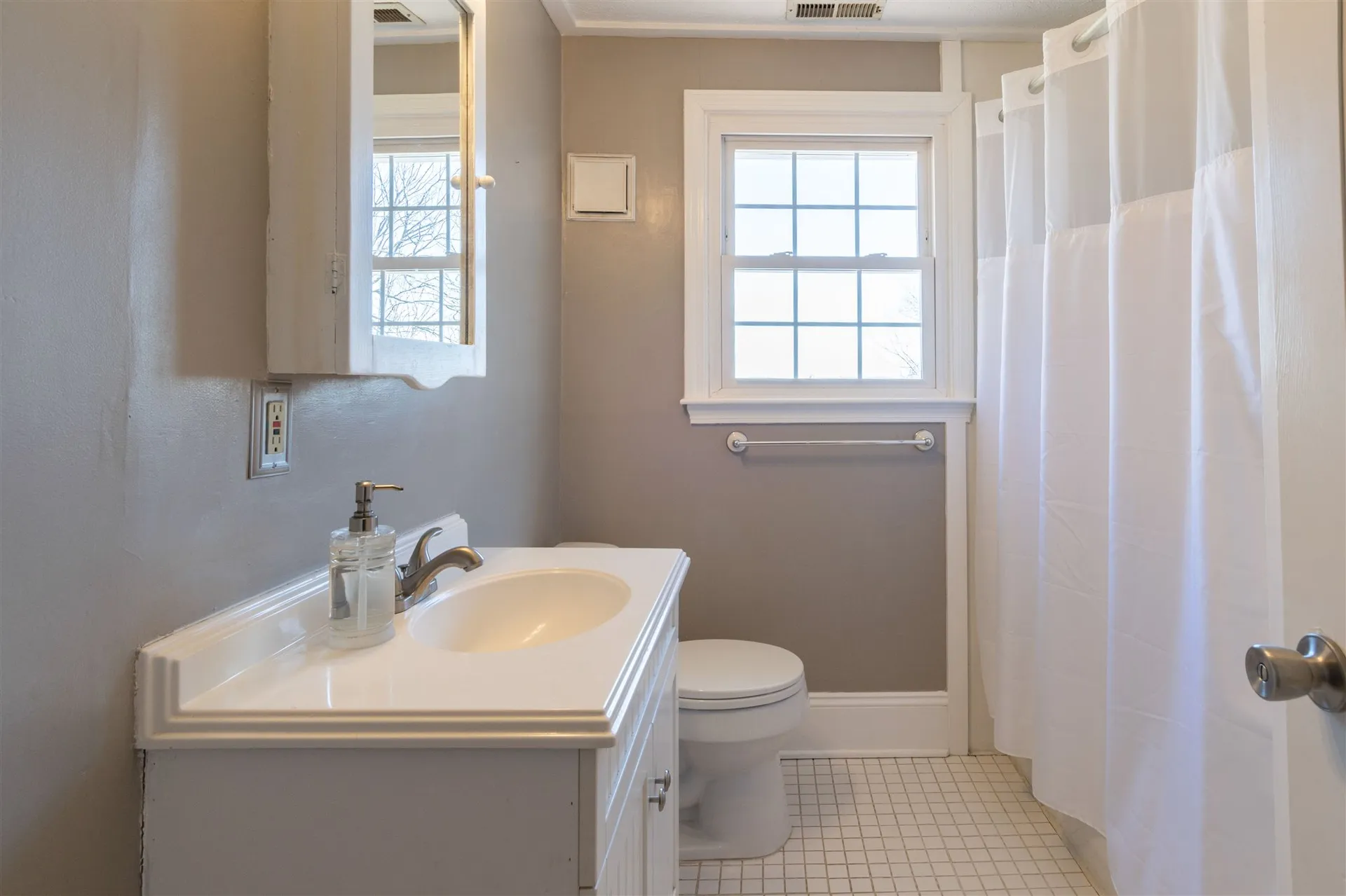 147 Ridgeview Road Weare NH 03281