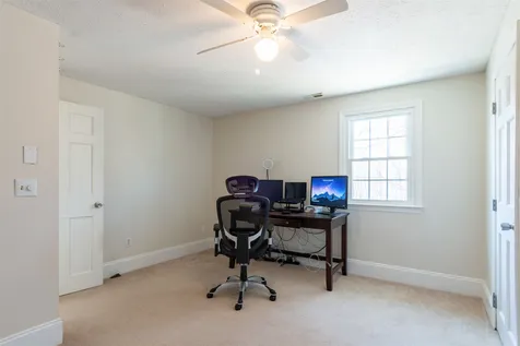 147 Ridgeview Road Weare NH 03281