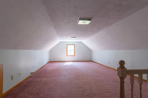 147 Ridgeview Road Weare NH 03281