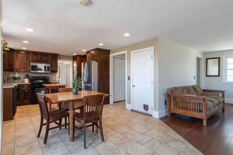 147 Ridgeview Road Weare NH 03281