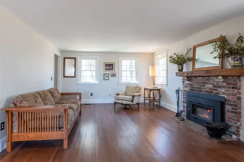 147 Ridgeview Road Weare NH 03281