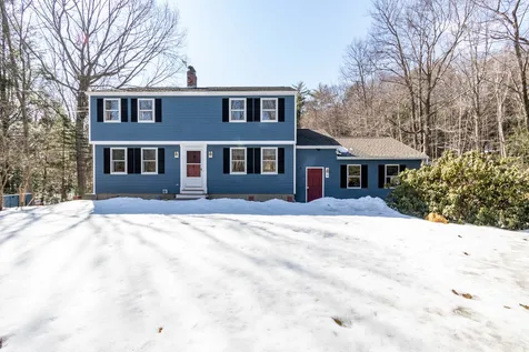 24 Pleasant Hill Road Deerfield NH 03037