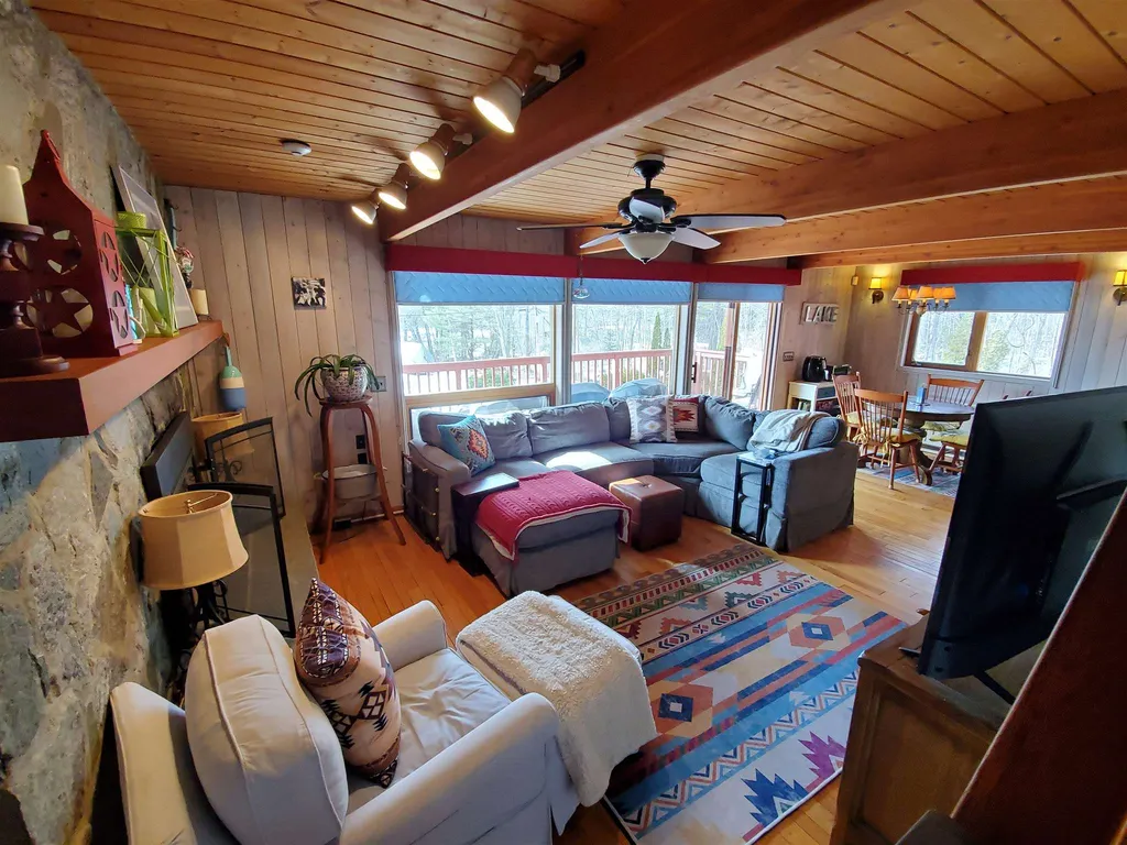 19 Hawley Drive Enfield NH 03748