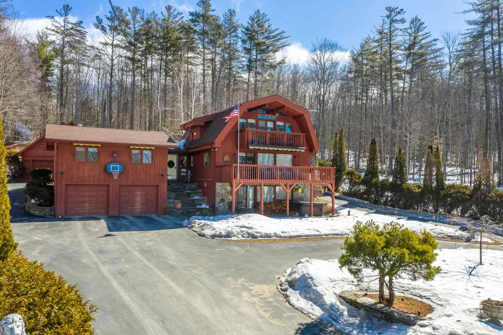 19 Hawley Drive Enfield NH 03748