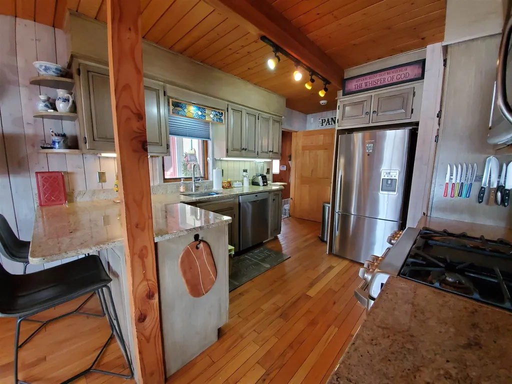 19 Hawley Drive Enfield NH 03748