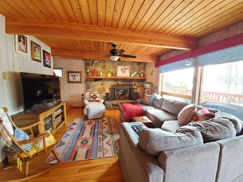 19 Hawley Drive Enfield NH 03748