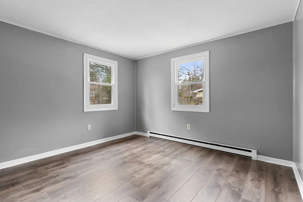 37 Chatel Road Goffstown NH 03045