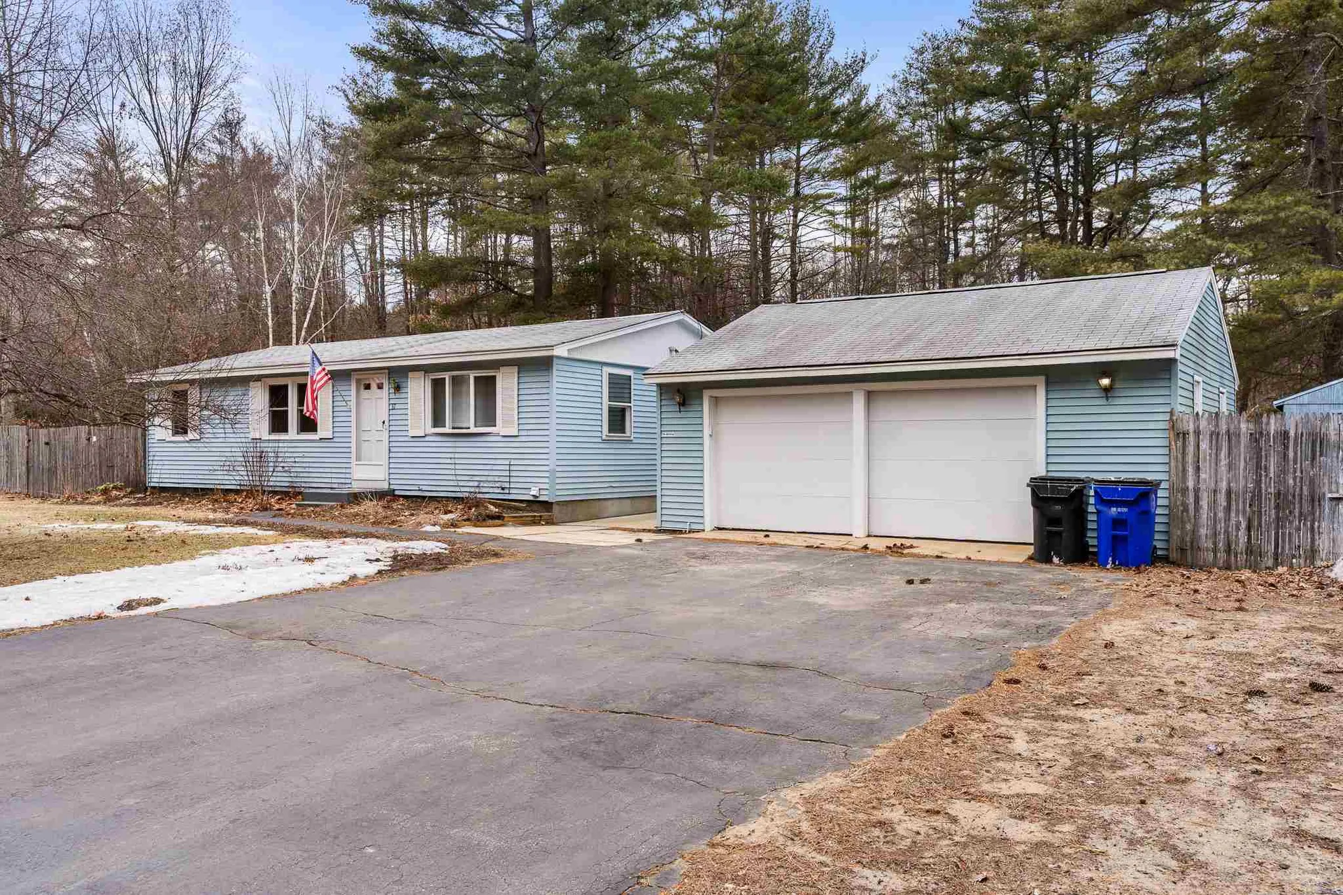 37 Chatel Road Goffstown NH 03045