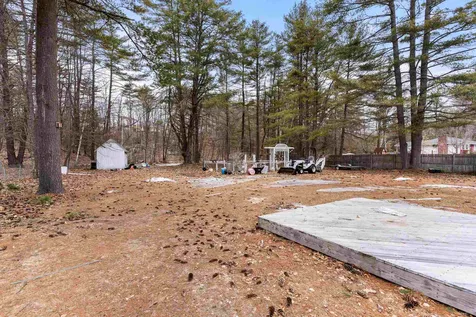 37 Chatel Road Goffstown NH 03045
