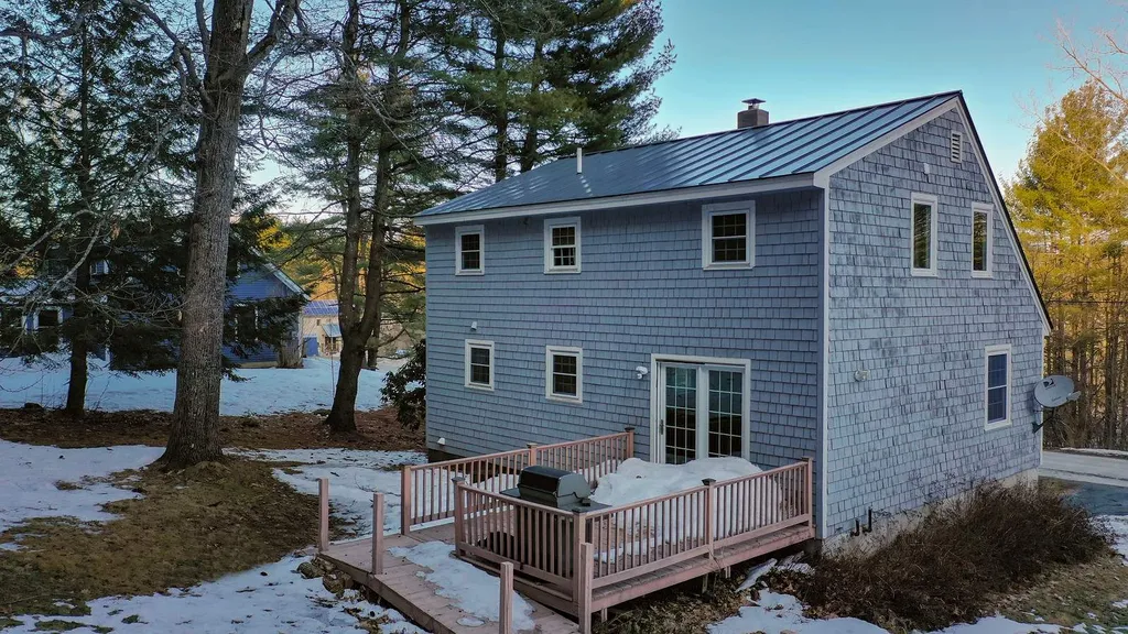 72 Brookside Drive Hartford VT 05001