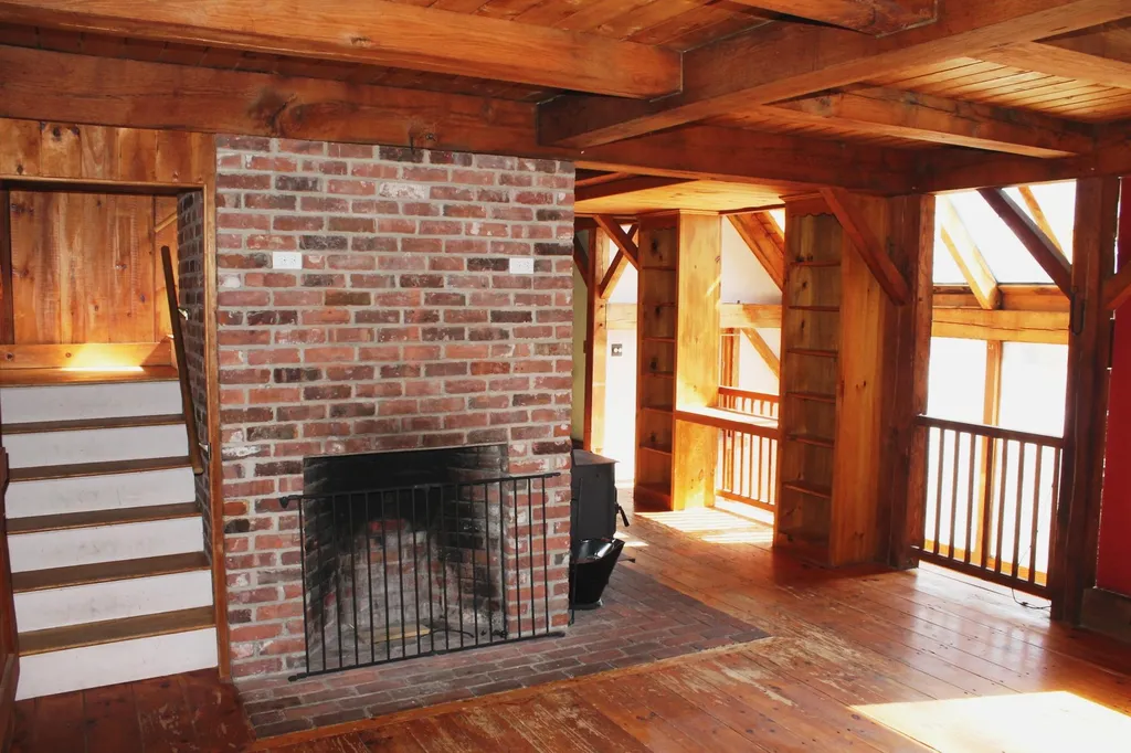 12 Wilkele Road Sandown NH 03873
