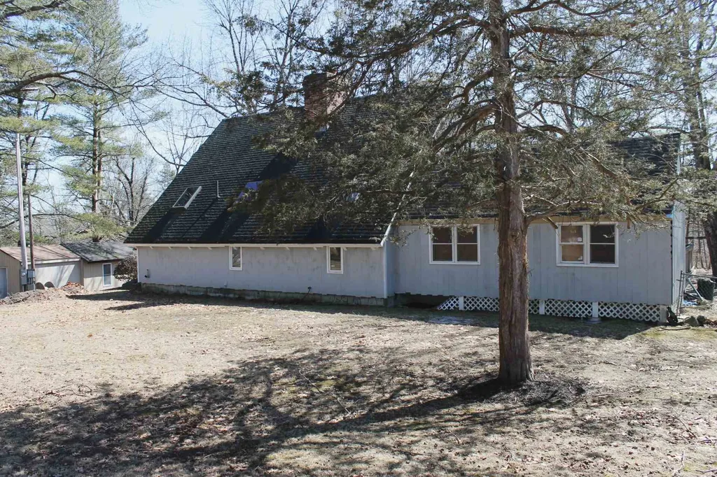 12 Wilkele Road Sandown NH 03873