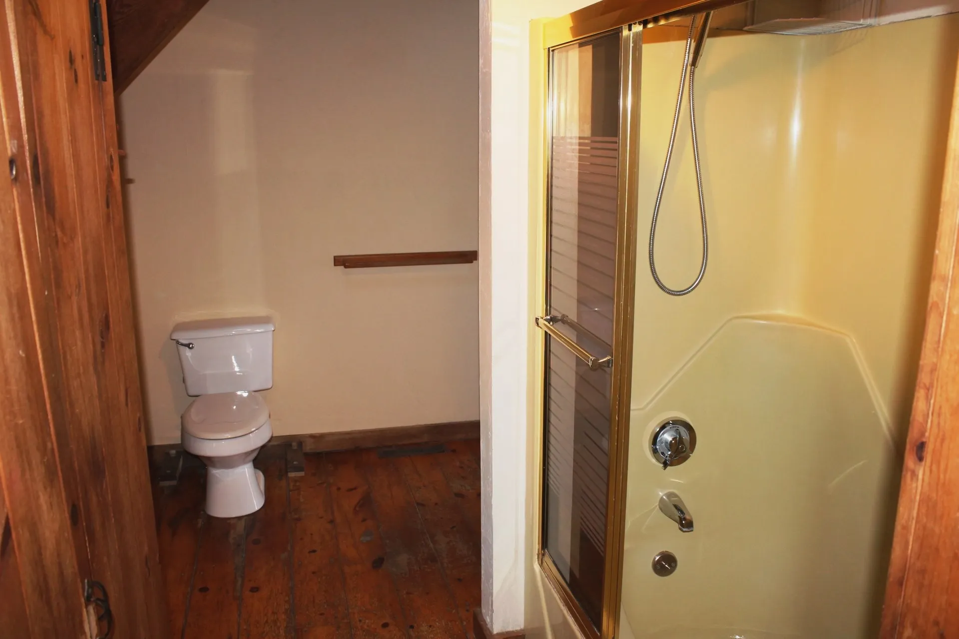 12 Wilkele Road Sandown NH 03873