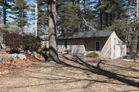 12 Wilkele Road Sandown NH 03873