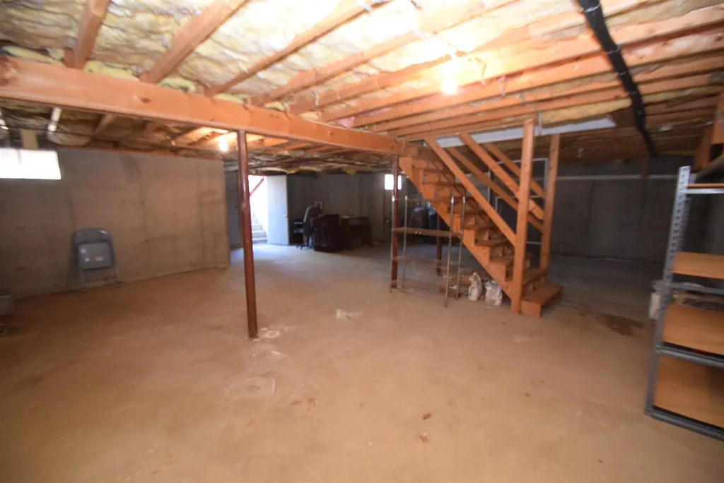 58 Wiley Hill Road Londonderry NH 03053