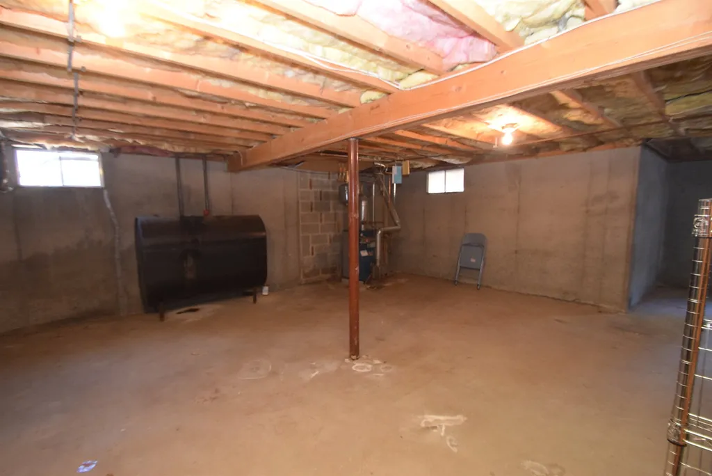 58 Wiley Hill Road Londonderry NH 03053