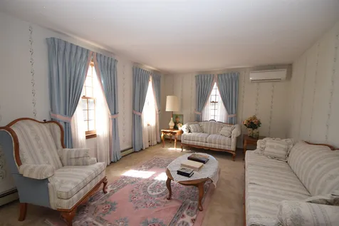 58 Wiley Hill Road Londonderry NH 03053